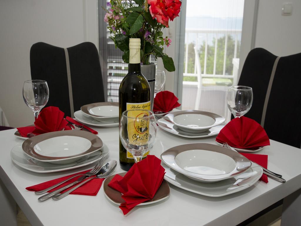 Apartments Vesela Janjina ภายนอก รูปภาพ