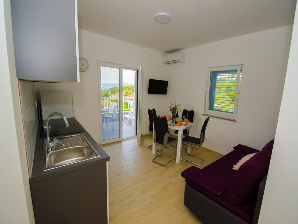 Apartments Vesela Janjina ภายนอก รูปภาพ